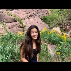 Meet your Posher, Brooke